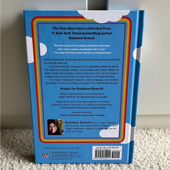 Scattered Showers (Rainbow Rowell) Bookworm Omaha edition - Picture 2 of 5